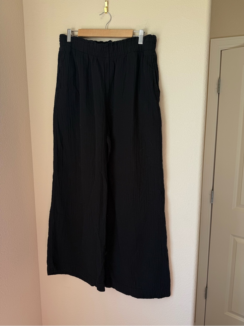 GAP Wide Leg Black Pants